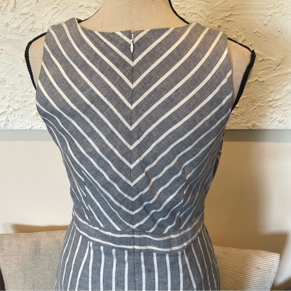 Banana Republic Dress Gray White Striped Linen Sleeveless Dress Women's Size 4 - Picture 5 of 9